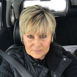 Meet your Posher, Sandy